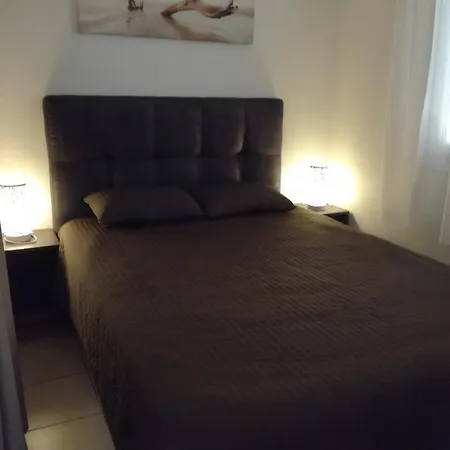 Apartament Le Coin Des Baigneurs Fréjus